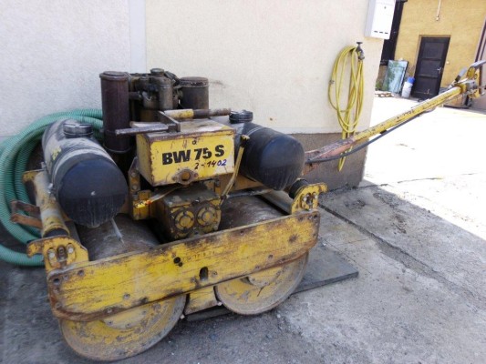 Bild Auktion Deichselwalze