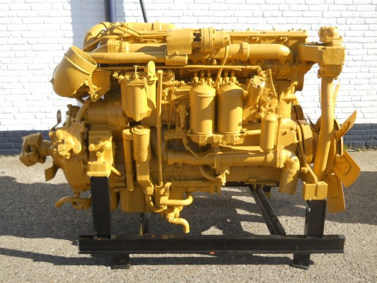 Bild Auktion Motor Caterpillar Typ: 830 M