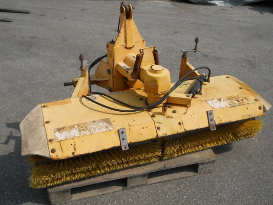 Picture Auktion Kehrbesen WMA GmbH